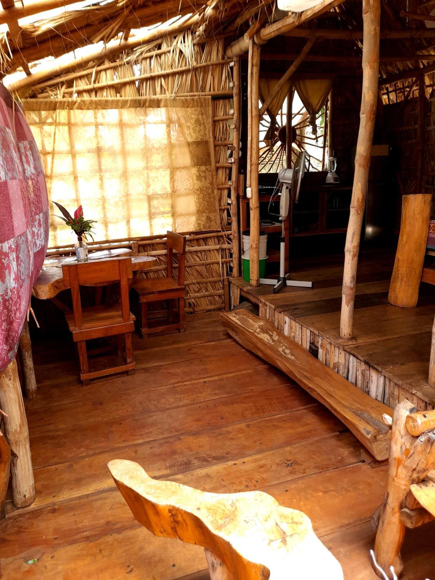 El Bamboo Cabins Balgue Esterno foto